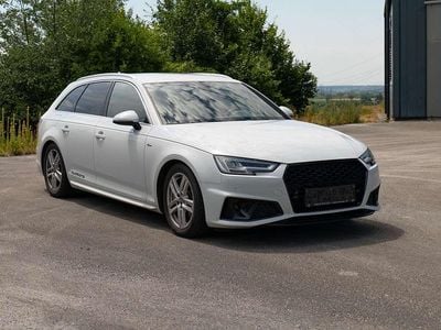Weiß Gebraucht 2019 Audi A4 S-Line Kombi | € 25.900 (Guter Preis)