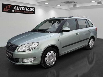 Grün Gebraucht 2011 Skoda Fabia Ambiente Kombi | € 2.990 (Etwas zu teuer)