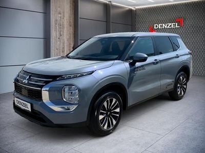 Moonstone grau (m) Gebraucht 2025 Mitsubishi Outlander P-HEV Invite SUV | € 48.490