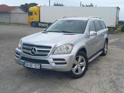 Grau Gebraucht 2011 Mercedes GL350 SUV | € 15.000