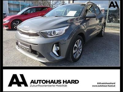 Gebraucht Kia Stonic Silver 101 PS (74 kW) 2022 Grau SUV