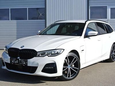 Gebraucht BMW 320e M Sport 163 PS (119 kW) 2021 Weiß Kombi