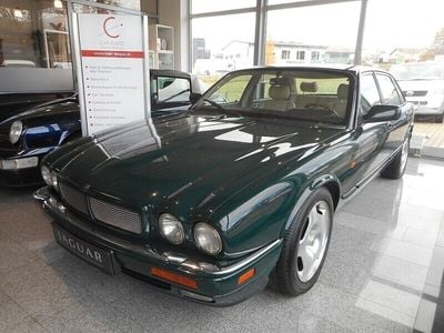 Grün Gebraucht 1995 Jaguar XJR S Limousine | € 19.202