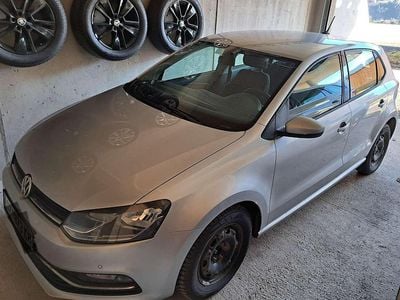 Gebraucht VW Polo Comfortline 90 PS (66 kW) 2015 Grau Limousine