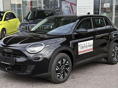 Schwarz Gebraucht 2025 Fiat 600 SUV | € 24.618 (Etwas zu teuer)