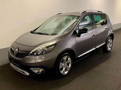 Grau Gebraucht 2013 Renault Scénic Bose Edition Van / Kleinbus | € 5.790