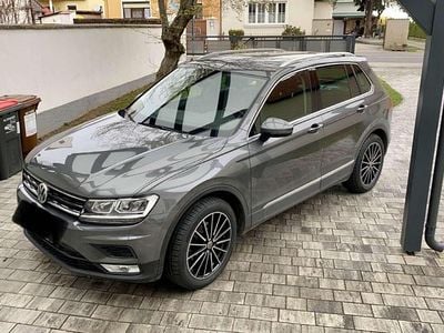Grau Gebraucht 2016 VW Tiguan Comfortline SUV | € 14.900 (Superpreis)