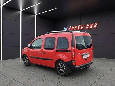 Rot Gebraucht 2017 Mercedes Citan 111 Kombi | € 16.650