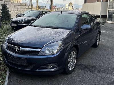 Gebraucht 2006 Opel Astra Cabriolet Edition Cabrio | € 2.000