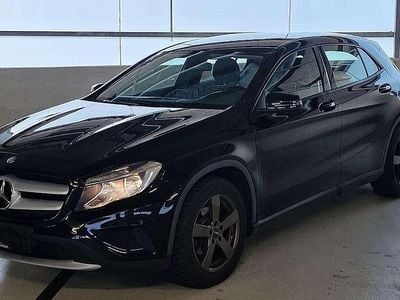 Gebraucht Mercedes GLA180 122 PS (89 kW) 2016 Schwarz SUV