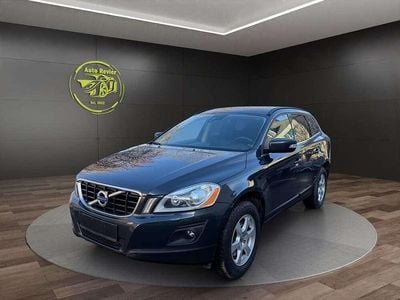 Gebraucht Volvo XC60 Momentum 175 PS (128 kW) 2010 Grau SUV