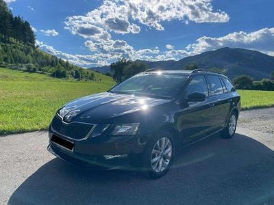 Schwarz Gebraucht 2018 Skoda Octavia Ambition Kombi | € 15.490 (Fairer Preis)