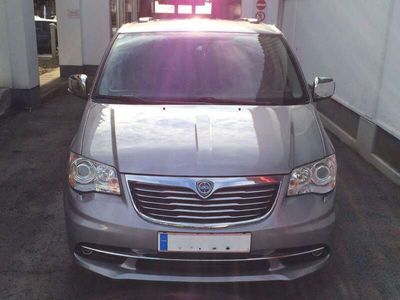 Lancia Voyager