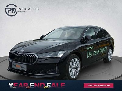 Schwarz metallic Gebraucht 2024 Skoda Superb Selection Kombi | € 42.990