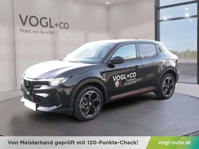 Neu Alfa Romeo Junior Edizione Speciale 136 PS (100 kW) 2025 Schwarz SUV