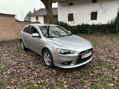 Silber Gebraucht 2010 Mitsubishi Lancer Sportback Invite Limousine | € 6.500