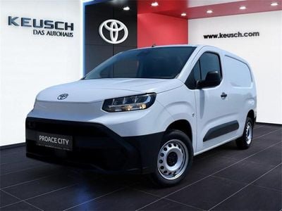 Neu Toyota Proace City City 100 kW (136 PS) 2025 Weiss Van / Kleinbus