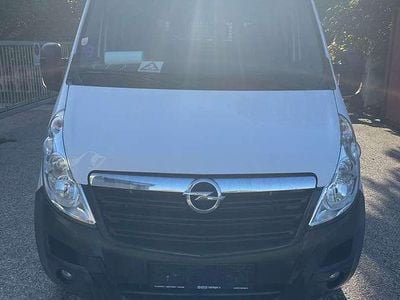 Gebraucht Opel Movano 131 PS (96 kW) 2018 Weiß Van