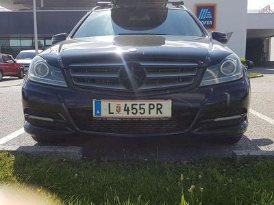 Gebraucht 2012 Mercedes C300 Kombi | € 9.000