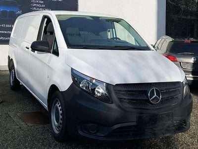 Gebraucht Mercedes Vito 88 PS (64 kW) 2019 Weiß Van