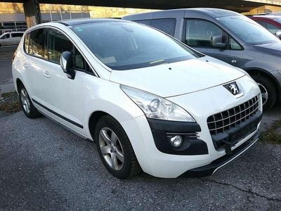 Weiß Gebraucht 2010 Peugeot 3008 Platinum SUV | € 2.900 (Fairer Preis)