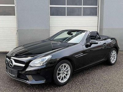 Schwarz Gebraucht 2019 Mercedes SLC180 Cabrio | € 34.790