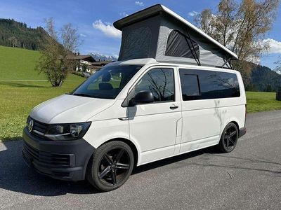 Weiß Gebraucht 2018 VW Transporter California Van | € 55.999