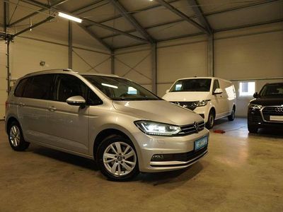 Silber Gebraucht 2021 VW Touran Comfortline Van / Kleinbus | € 27.980 (Etwas zu teuer)