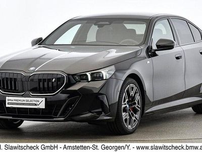 Saphirschwarz Gebraucht 2025 BMW i5 | € 62.450