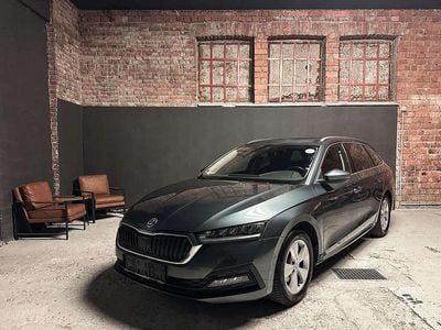 Grau Gebraucht 2021 Skoda Octavia Ambition Kombi | € 18.490 (Guter Preis)
