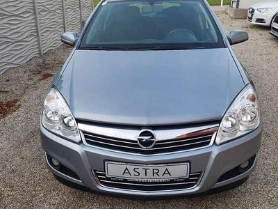 Gebraucht 2006 Opel Astra Kombi | € 3.500 (Teuer)