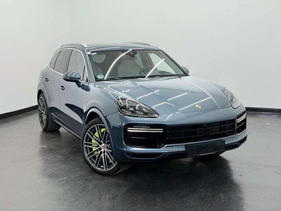 Blau Gebraucht 2020 Porsche Cayenne Turbo S SUV | € 73.999