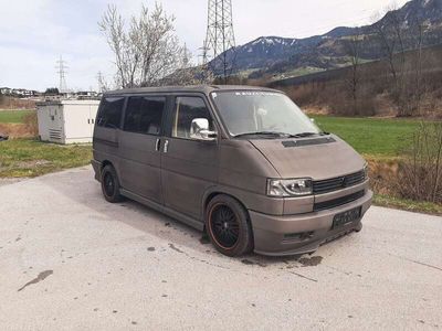 VW Caravelle