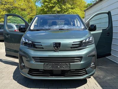 Grau Gebraucht 2025 Peugeot Traveller Business-Line Van | € 55.365