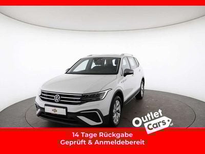 Weiss normal Gebraucht 2022 VW Tiguan Allspace Life SUV | € 32.990 (Fairer Preis)
