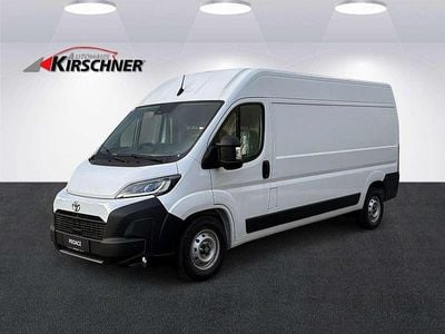 Weiß Gebraucht 2024 Toyota Proace Van / Kleinbus | € 39.990