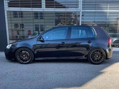 Schwarz Gebraucht 2007 VW Golf V R Limousine | € 14.900