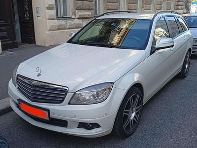 Weiß Gebraucht 2008 Mercedes C200 Classic Kombi | € 4.900 (Etwas zu teuer)
