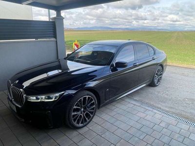 BMW 750