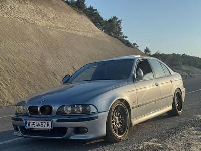 Silber Gebraucht 2001 BMW M5 Performance Limousine | € 33.900