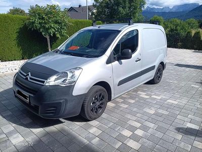 Silber Gebraucht 2018 Citroën Berlingo Attraction Van / Kleinbus | € 7.500