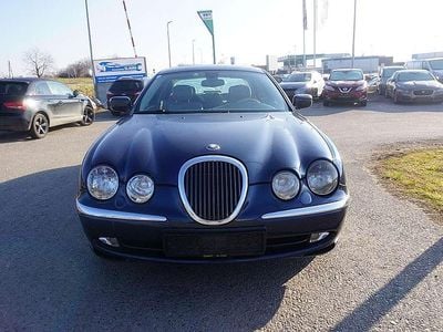 Blau Gebraucht 1999 Jaguar S-Type Executive Limousine | € 990