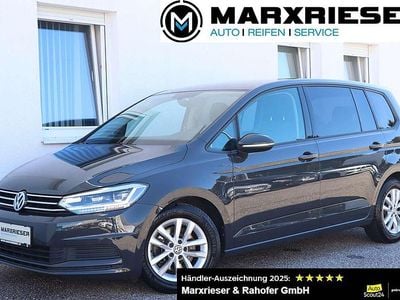 Grau Gebraucht 2018 VW Touran Trendline Van / Kleinbus | € 17.980 (Fairer Preis)