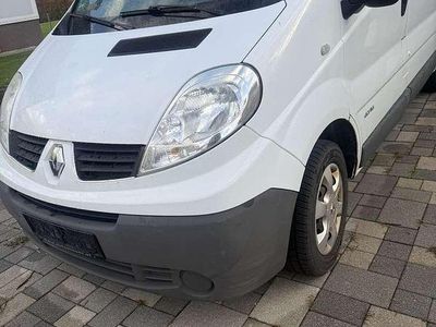 Gebraucht Renault Trafic 114 PS (83 kW) 2012 Weiß Van / Kleinbus