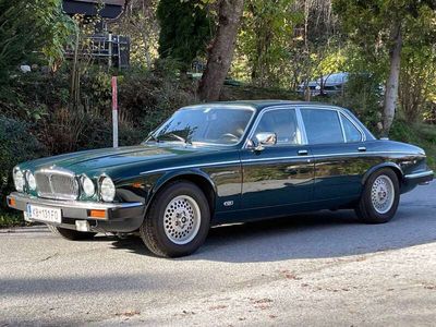 Jaguar XJ12