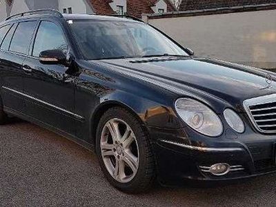 gebraucht Mercedes E200 E200 T Avantgarde Sport Exterieur CDI Aut.