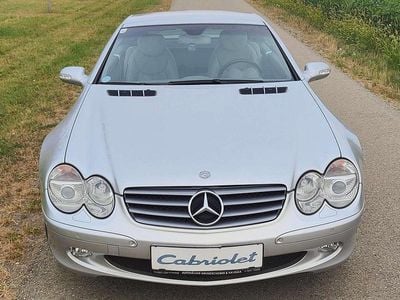 Grau Gebraucht 2002 Mercedes SL350 Cabrio | € 23.800