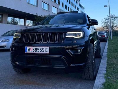 gebraucht Jeep Grand Cherokee 30 V6 CRD 75th Anniversary Black Edition