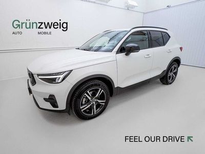 Gebraucht Volvo XC40 163 PS (119 kW) 2023 Weiß SUV