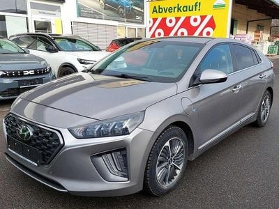 gebraucht Hyundai Ioniq 16 GDi Plug-In PHEV Level 5 DCT Automatic